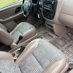 Ford Escape - Image 5
