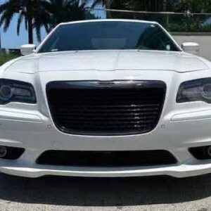 Alternative view of 2014 Chrysler 300 SRT