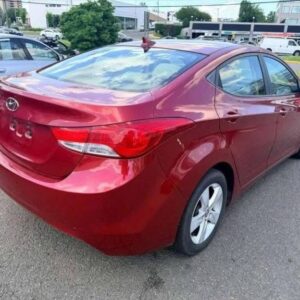 2011 Hyundai Elantra - Image 4